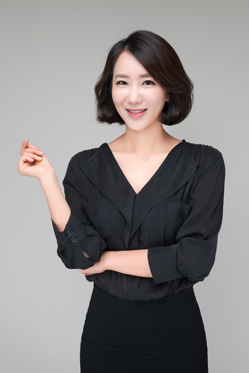 中山千佼填 国际高级纹绣师